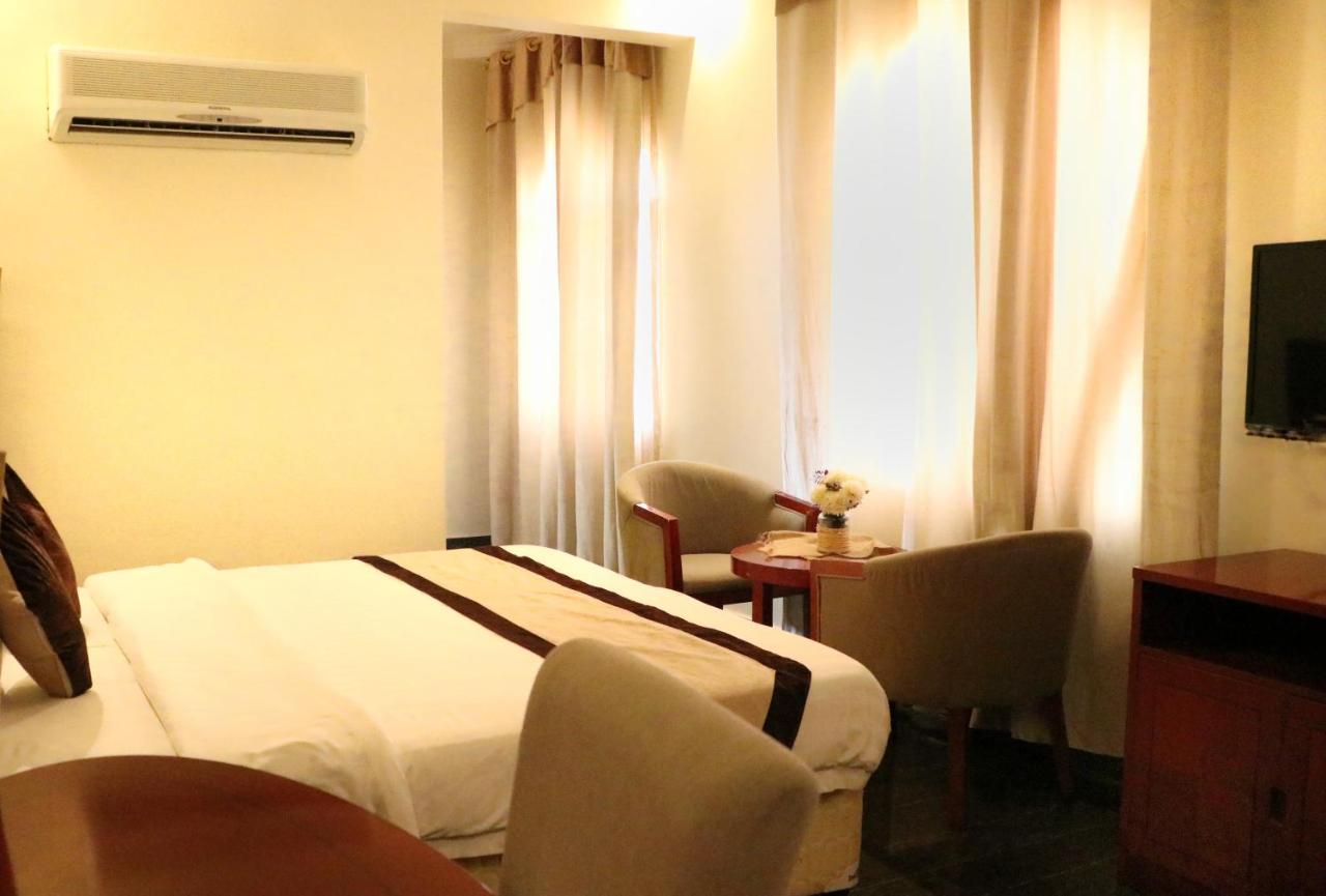 ริมัล สวีตส์ Aparthotel ซาลาลาห์ ภายนอก รูปภาพ
